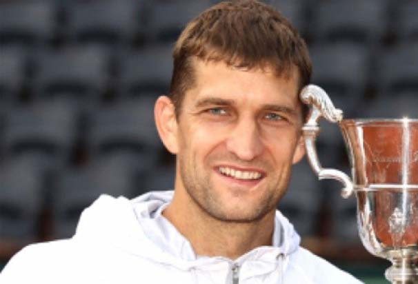 Max Mirnyi, the Olympic champion. Belarussian, Azerbaijani, Turkish translations